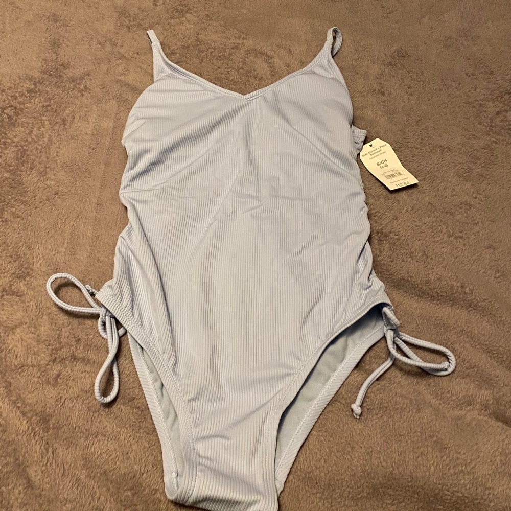 ONE-PIECE Periwinkle Swimsuit